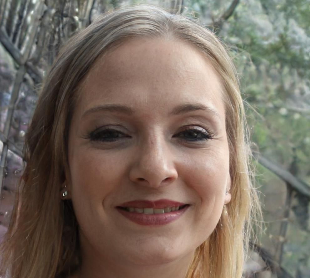 Lena Bruckner, Dozentin für KI-Integration